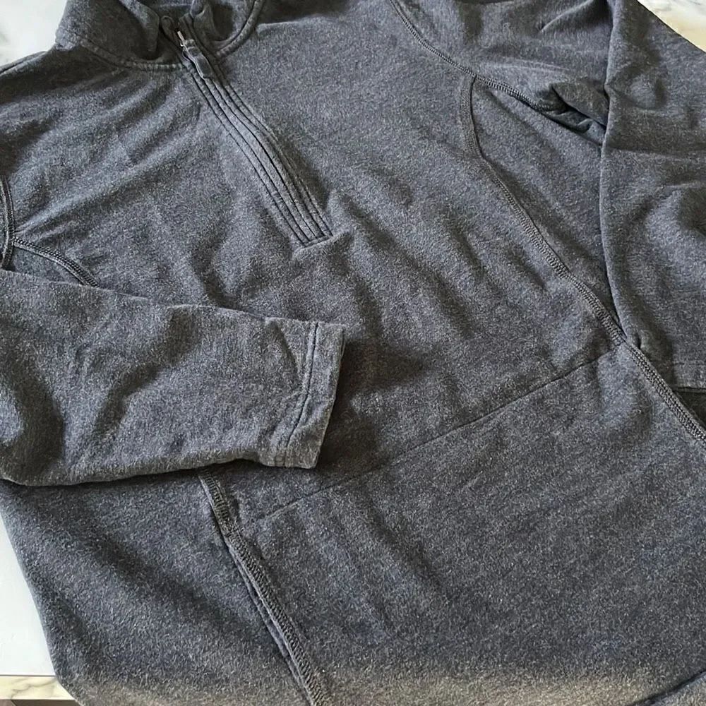 Brand Unknown High Quality 1/4 Zip Pullover Sz. L